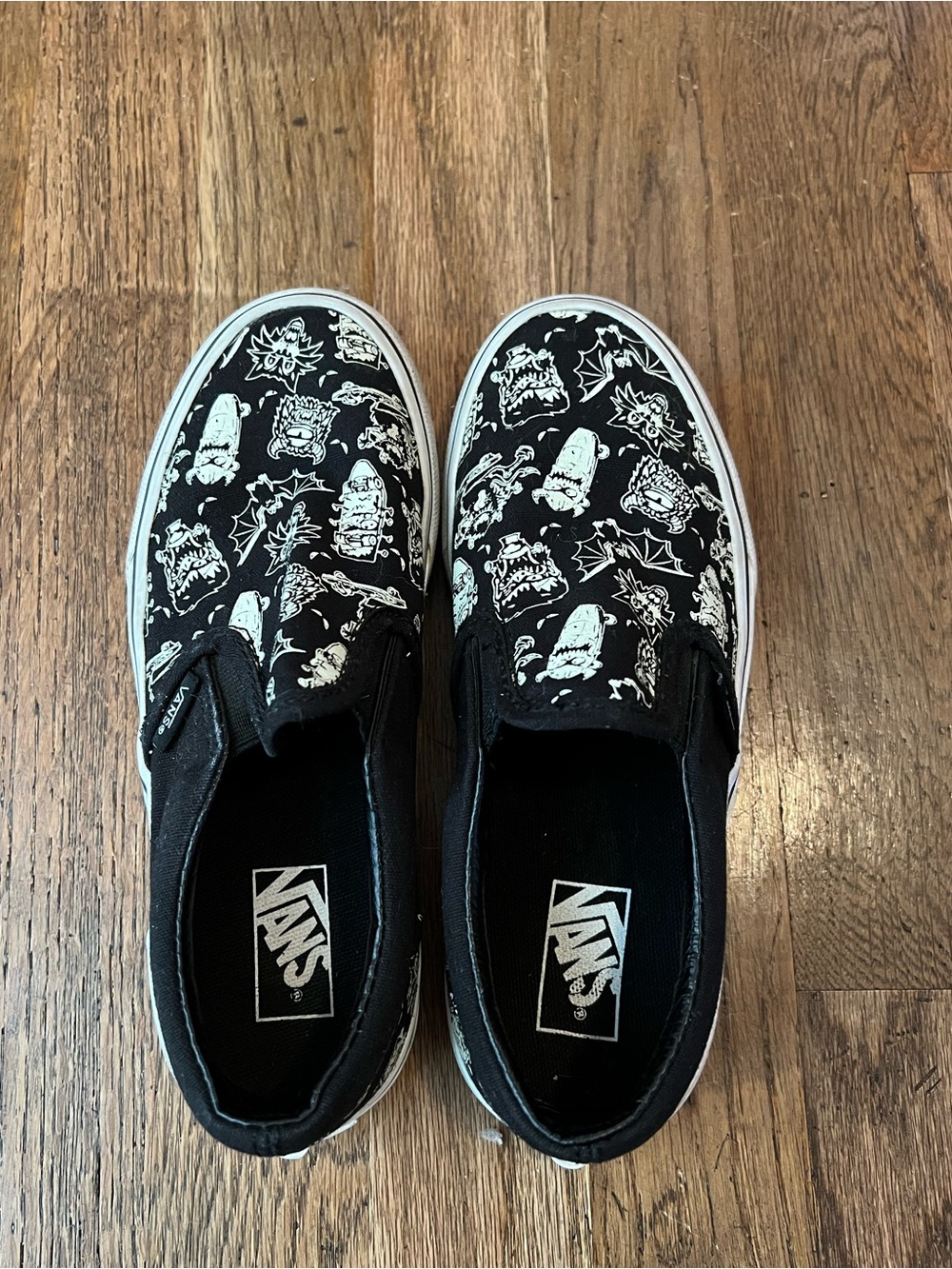 Rare Glow In The Dark Vans Spooky Halloween Slip On Cat Monster Bat 2.5 Shoe